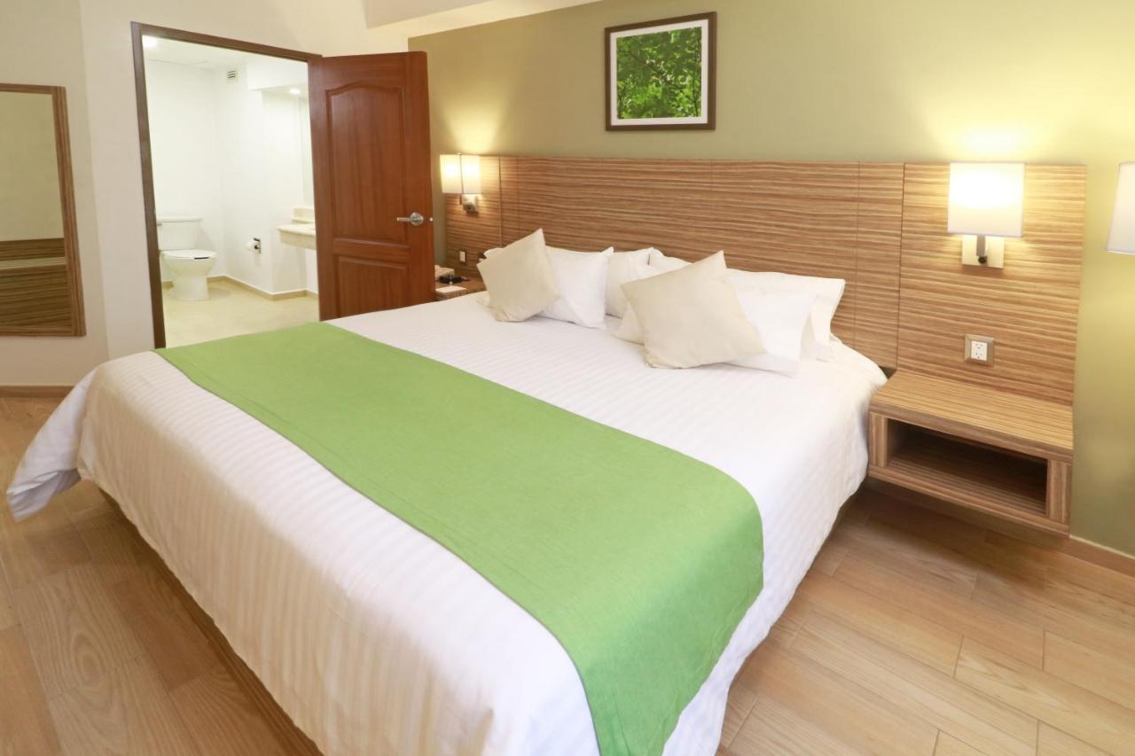 Wyndham Garden Monterrey Valle Real Buitenkant foto