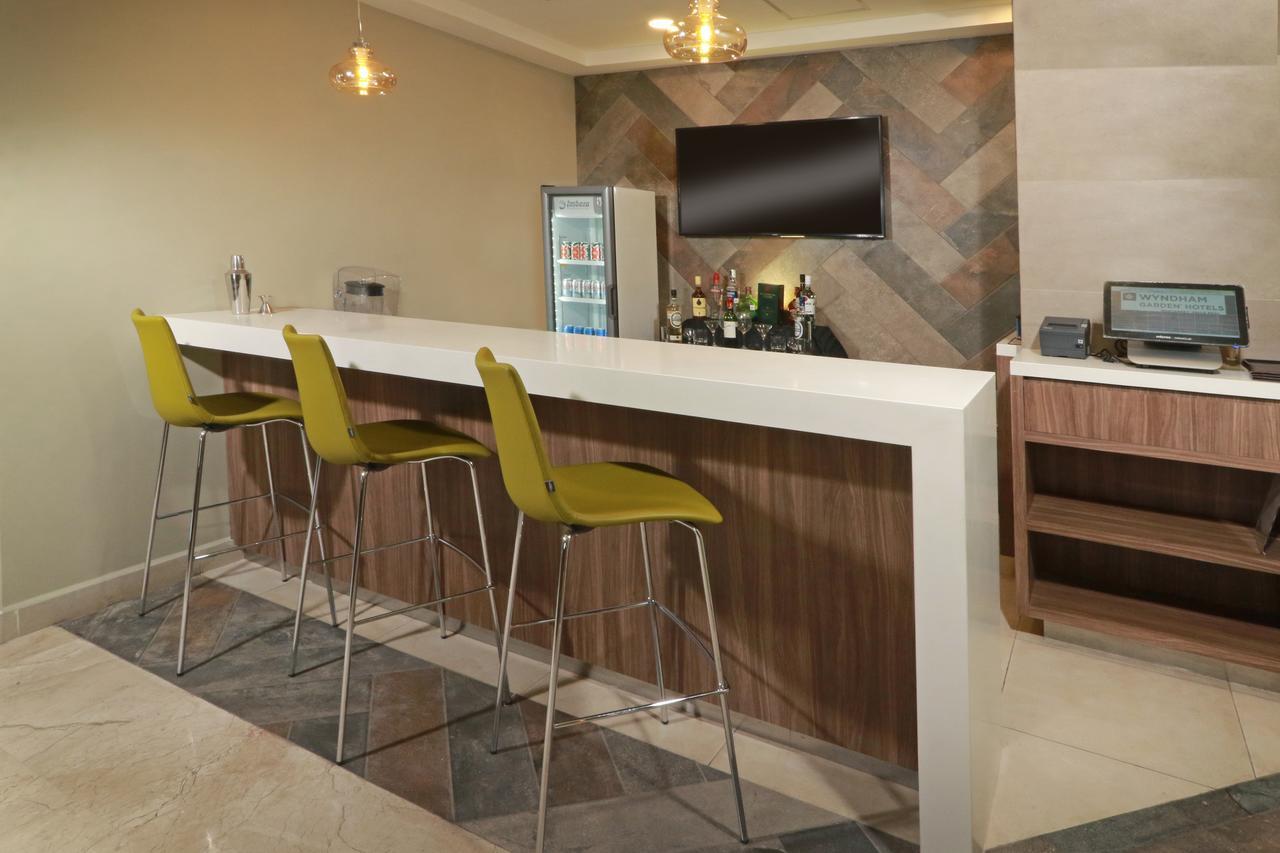 Wyndham Garden Monterrey Valle Real Buitenkant foto